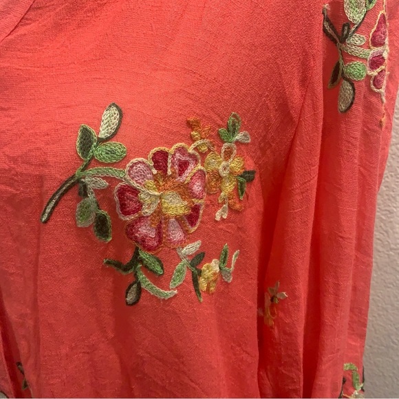 Fig and Flower  Anthropology Coral Floral Button-Up Blouse - Picture 2 of 7